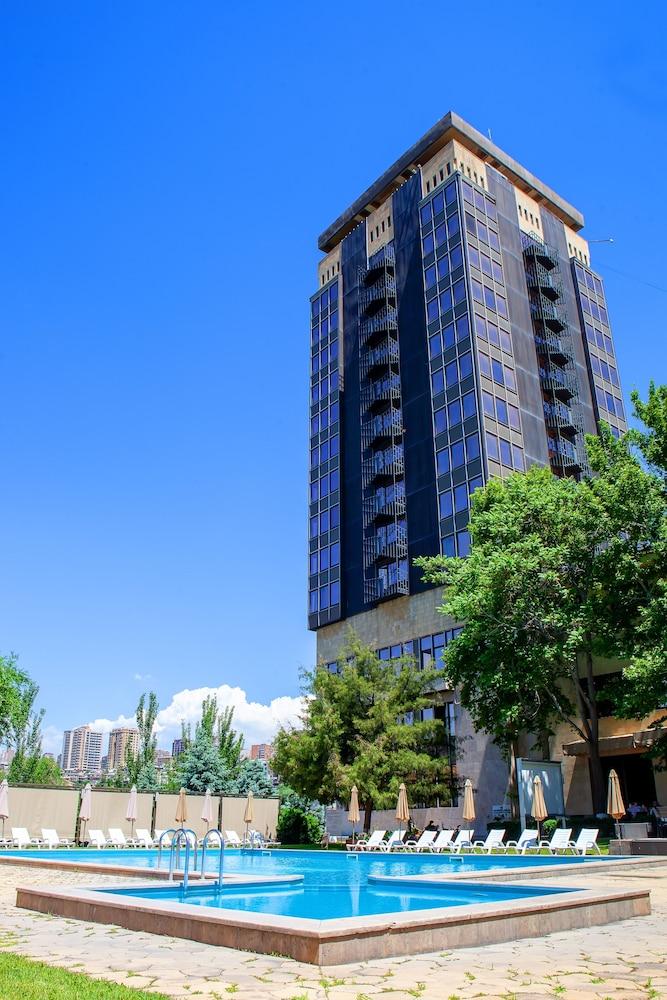 President Hotel by Hrazdan Hotel CJSC Jerevan Exteriér fotografie