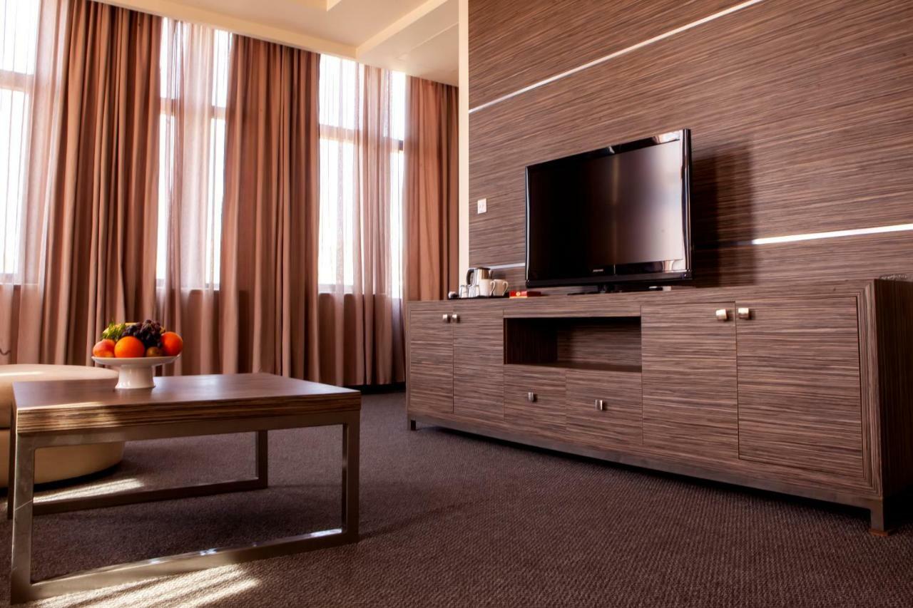 President Hotel by Hrazdan Hotel CJSC Jerevan Exteriér fotografie