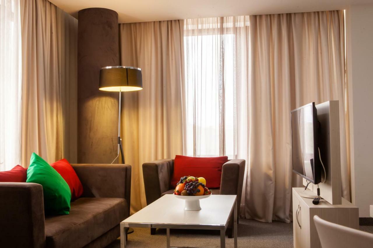 President Hotel by Hrazdan Hotel CJSC Jerevan Exteriér fotografie