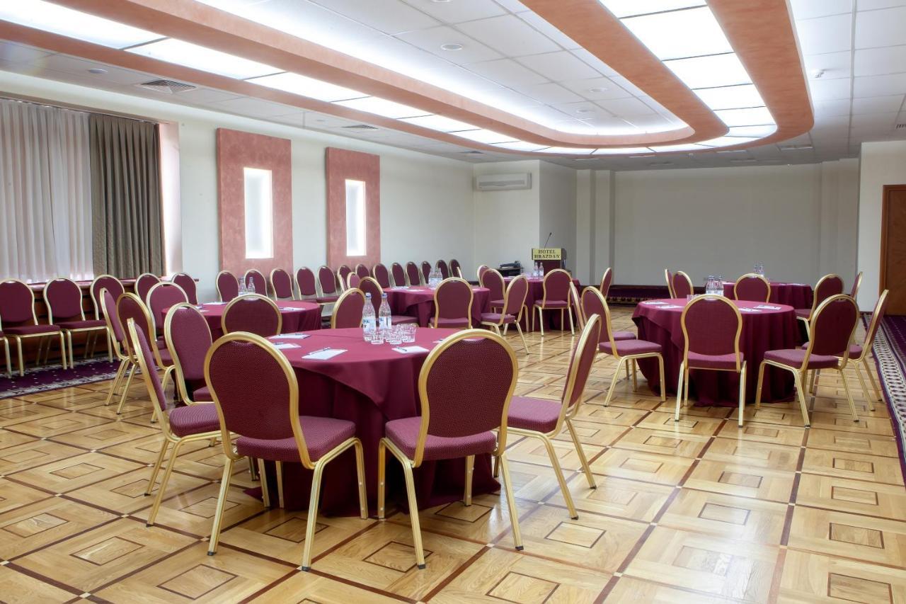 President Hotel by Hrazdan Hotel CJSC Jerevan Exteriér fotografie